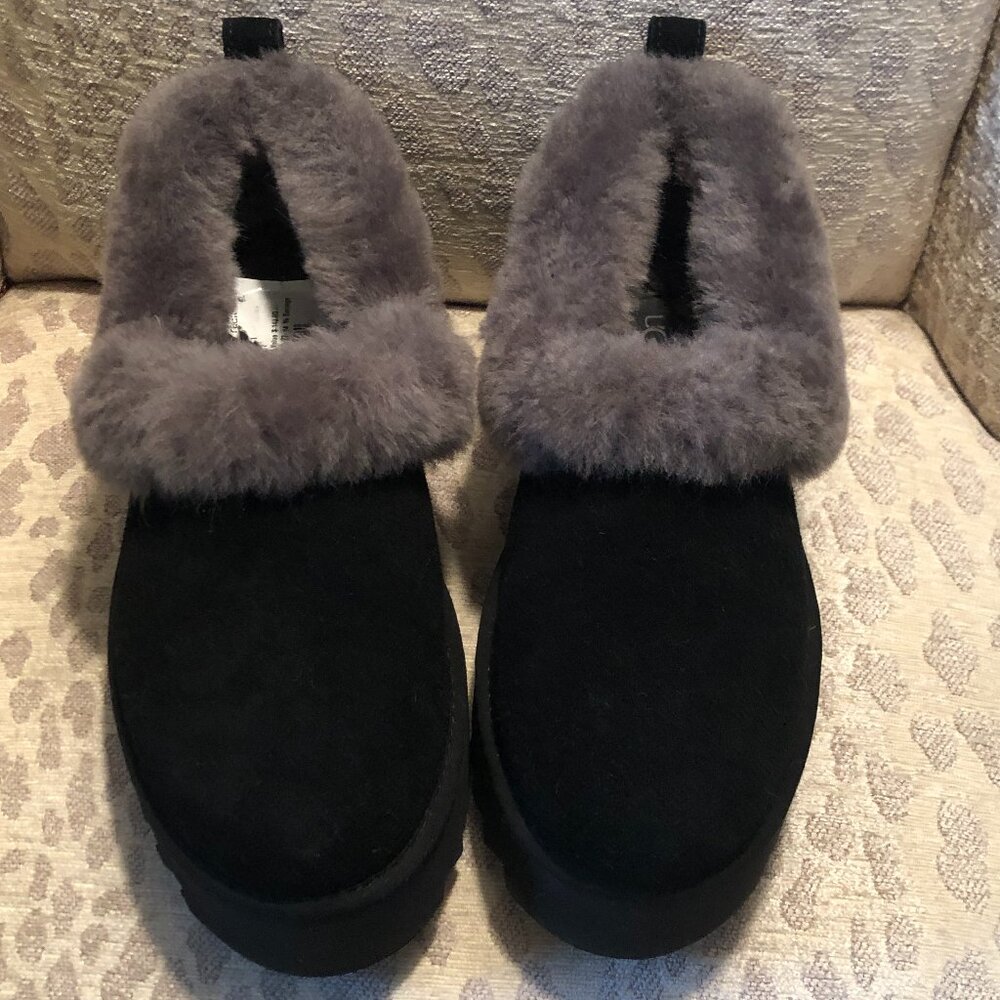 UGG Nita Genuine Shearling Slipper (Women) With Tags